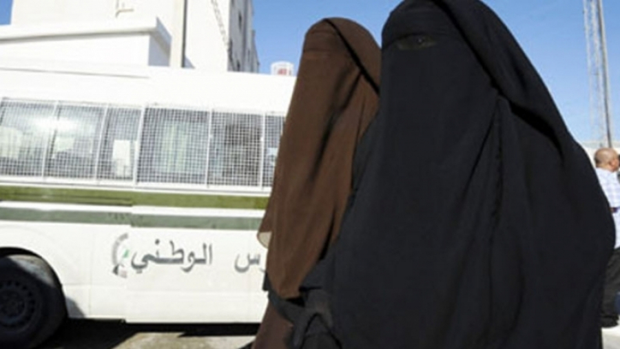 A Tunisian court has jailed from 1 to 13 years 5 women accused of: 1 ties with ISIS-affiliate Jund al-Khilafah (JAK-T) fighters based in Kasserine heights, near Algeria, 2 recruiting young females and 3 raising funds for the group.